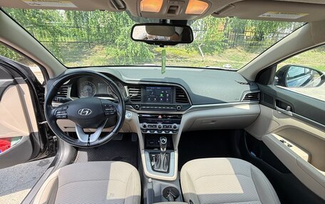 Hyundai Elantra VI рестайлинг, 2019 год, 1 650 000 рублей, 13 фотография