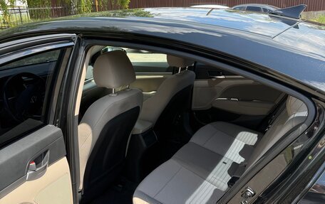 Hyundai Elantra VI рестайлинг, 2019 год, 1 650 000 рублей, 9 фотография
