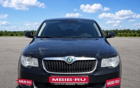 Skoda Superb III рестайлинг, 2010 год, 700 000 рублей, 2 фотография