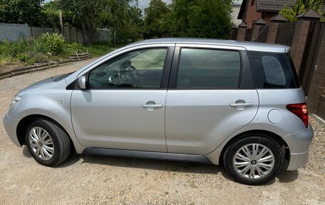Toyota Ist II, 2005 год, 600 000 рублей, 2 фотография