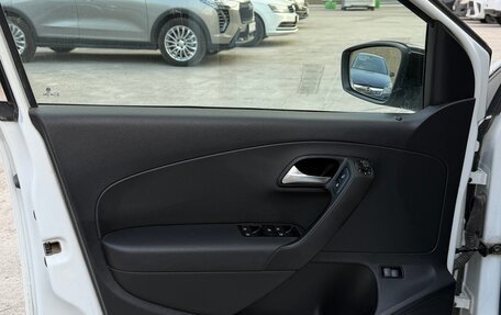 Volkswagen Polo VI (EU Market), 2019 год, 900 000 рублей, 15 фотография