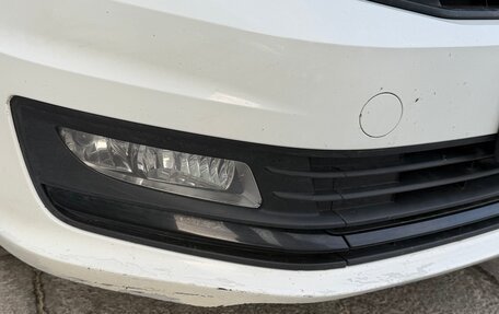 Volkswagen Polo VI (EU Market), 2019 год, 900 000 рублей, 23 фотография