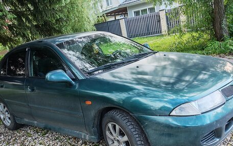 Mitsubishi Carisma I, 1998 год, 250 000 рублей, 3 фотография