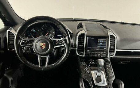 Porsche Cayenne III, 2016 год, 3 399 000 рублей, 10 фотография