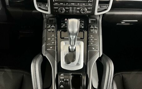 Porsche Cayenne III, 2016 год, 3 399 000 рублей, 15 фотография