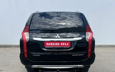 Mitsubishi Pajero Sport III рестайлинг, 2017 год, 2 700 000 рублей, 6 фотография