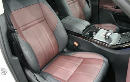Land Rover Range Rover Evoque II, 2025 год, 5 890 000 рублей, 33 фотография