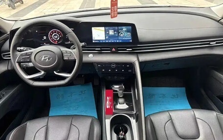 Hyundai Elantra, 2022 год, 1 155 500 рублей, 8 фотография