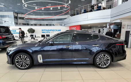 KIA Stinger I, 2019 год, 2 382 500 рублей, 10 фотография