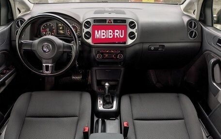 Volkswagen Golf Plus II, 2013 год, 709 900 рублей, 10 фотография