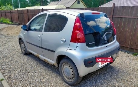 Peugeot 107 I рестайлинг, 2009 год, 210 000 рублей, 3 фотография