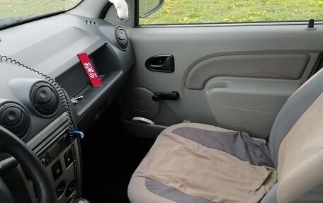 Renault Logan I, 2009 год, 300 000 рублей, 4 фотография