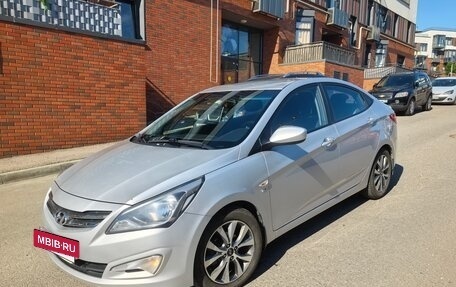 Hyundai Solaris II рестайлинг, 2016 год, 1 500 000 рублей, 4 фотография