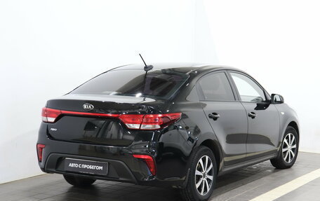 KIA Rio IV, 2017 год, 1 267 000 рублей, 5 фотография
