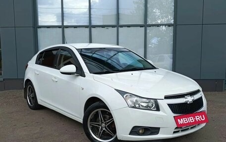 Chevrolet Cruze II, 2012 год, 655 000 рублей, 3 фотография