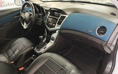 Chevrolet Cruze II, 2012 год, 655 000 рублей, 12 фотография