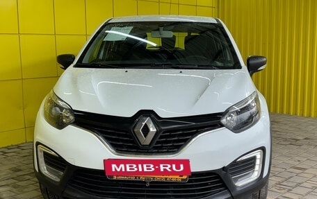 Renault Kaptur I рестайлинг, 2019 год, 1 069 000 рублей, 2 фотография