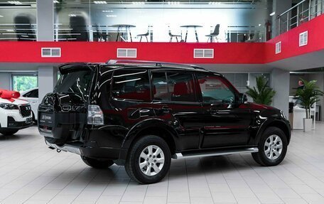 Mitsubishi Pajero IV, 2018 год, 2 900 000 рублей, 2 фотография