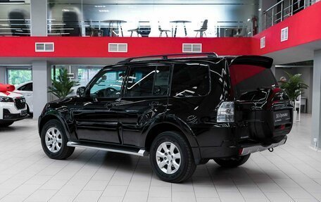 Mitsubishi Pajero IV, 2018 год, 2 900 000 рублей, 4 фотография