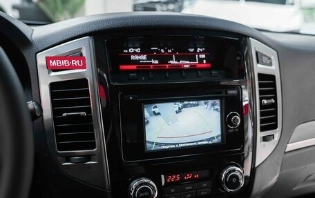 Mitsubishi Pajero IV, 2018 год, 2 900 000 рублей, 9 фотография