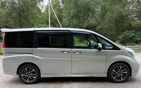 Honda Stepwgn IV, 2016 год, 1 850 000 рублей, 10 фотография