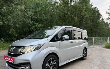 Honda Stepwgn IV, 2016 год, 1 850 000 рублей, 8 фотография