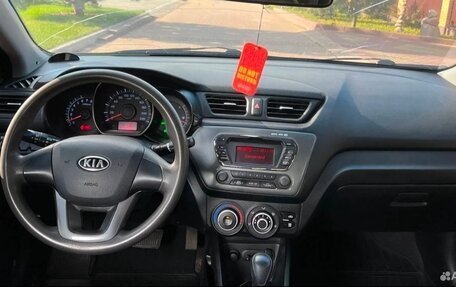 KIA Rio III рестайлинг, 2012 год, 630 000 рублей, 20 фотография