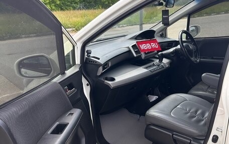 Honda Freed I, 2012 год, 1 300 000 рублей, 10 фотография
