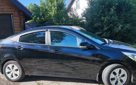 Hyundai Solaris II рестайлинг, 2015 год, 1 050 000 рублей, 11 фотография