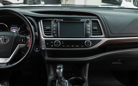 Toyota Highlander III, 2014 год, 2 550 000 рублей, 14 фотография