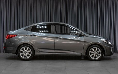 Hyundai Solaris II рестайлинг, 2011 год, 819 000 рублей, 5 фотография