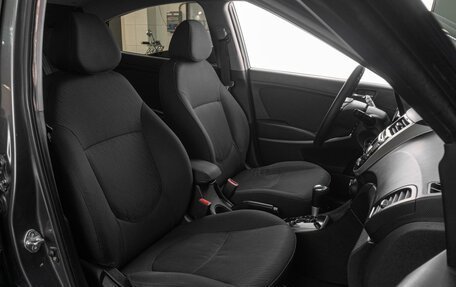 Hyundai Solaris II рестайлинг, 2011 год, 819 000 рублей, 8 фотография