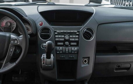 Honda Pilot III рестайлинг, 2013 год, 1 890 000 рублей, 15 фотография