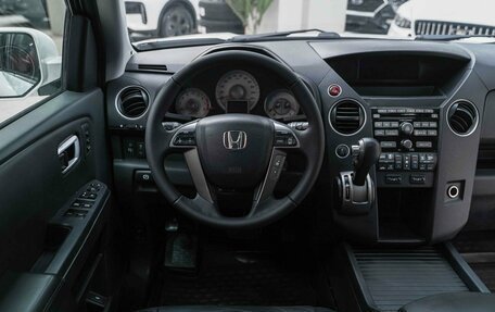 Honda Pilot III рестайлинг, 2013 год, 1 890 000 рублей, 16 фотография