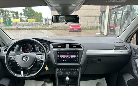Volkswagen Tiguan II, 2019 год, 2 350 000 рублей, 20 фотография
