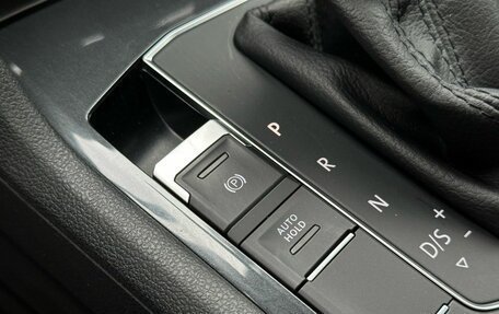 Volkswagen Tiguan II, 2019 год, 2 350 000 рублей, 27 фотография