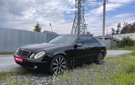 Mercedes-Benz E-Класс, 2002 год, 350 000 рублей, 1 фотография