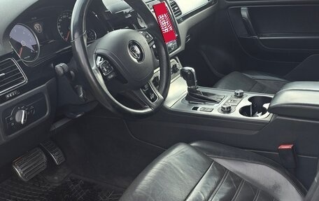 Volkswagen Touareg III, 2011 год, 2 400 000 рублей, 7 фотография