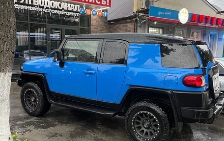 Toyota FJ Cruiser, 2006 год, 2 000 000 рублей, 8 фотография