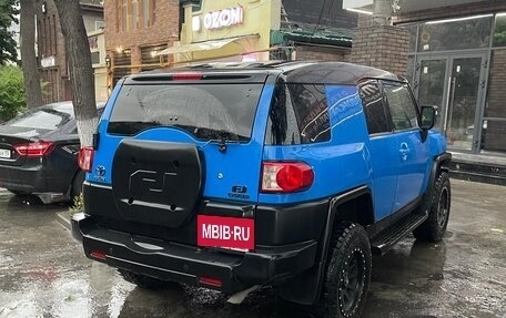 Toyota FJ Cruiser, 2006 год, 2 000 000 рублей, 7 фотография