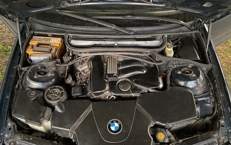BMW 3 серия, 2004 год, 360 000 рублей, 3 фотография