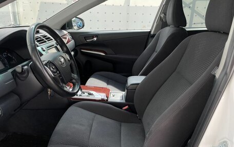 Toyota Camry, 2014 год, 1 840 000 рублей, 11 фотография