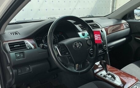 Toyota Camry, 2014 год, 1 840 000 рублей, 15 фотография