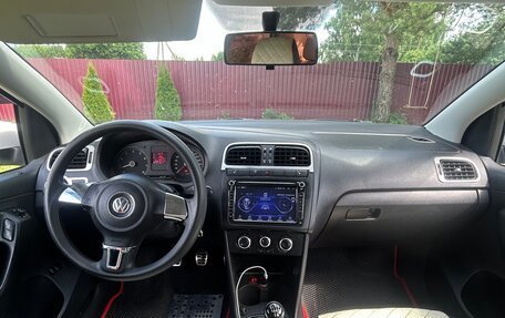 Volkswagen Polo VI (EU Market), 2011 год, 650 000 рублей, 14 фотография