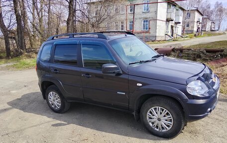 Chevrolet Niva I рестайлинг, 2012 год, 460 000 рублей, 2 фотография