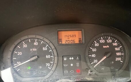 Renault Logan I, 2006 год, 355 000 рублей, 10 фотография