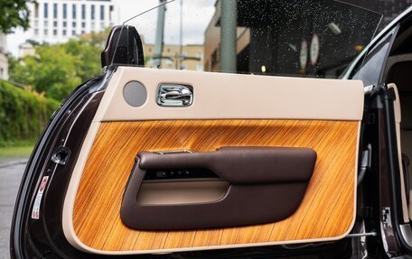 Rolls-Royce Wraith, 2014 год, 17 990 000 рублей, 21 фотография