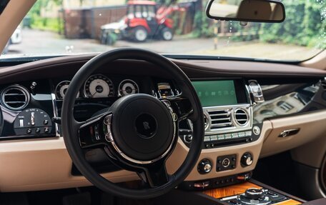 Rolls-Royce Wraith, 2014 год, 17 990 000 рублей, 25 фотография