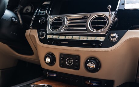 Rolls-Royce Wraith, 2014 год, 17 990 000 рублей, 27 фотография