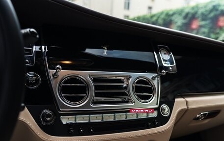 Rolls-Royce Wraith, 2014 год, 17 990 000 рублей, 33 фотография